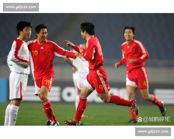 富力队与对手激烈对决 全力争胜展现强大实力