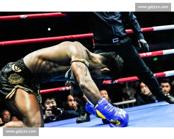 泰拳王播求对决少林一龙引爆中泰搏击巅峰之战全解析恩怨传奇回顾