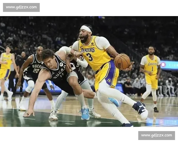 湖人强势迎战字母领衔雄鹿巅峰对决再掀NBA激情风暴